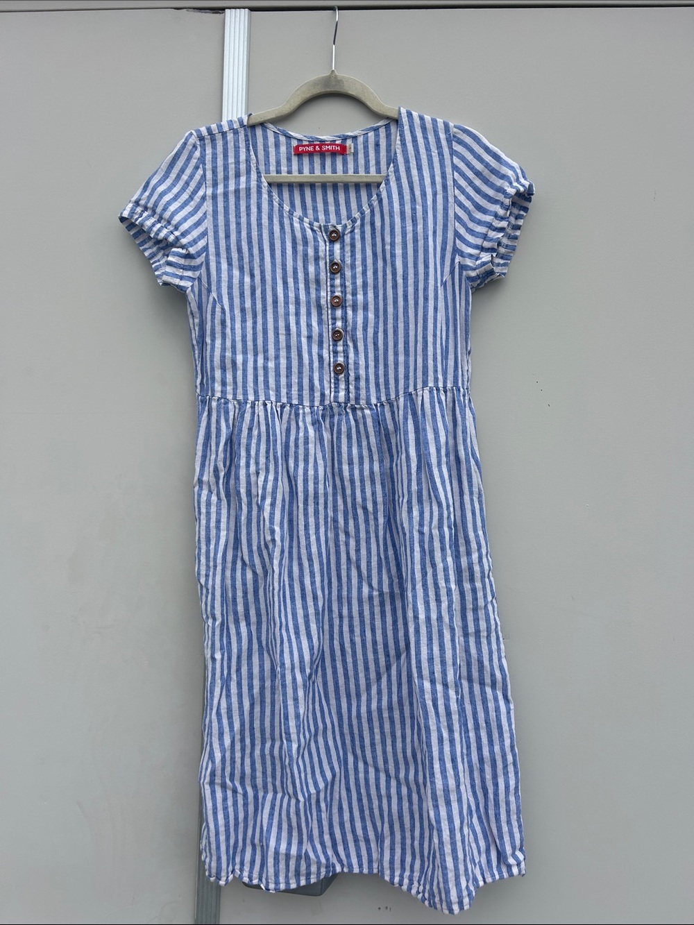 PYNE AND SMITH 100% Linen Blue and White Striped Button-Front Casual Dress